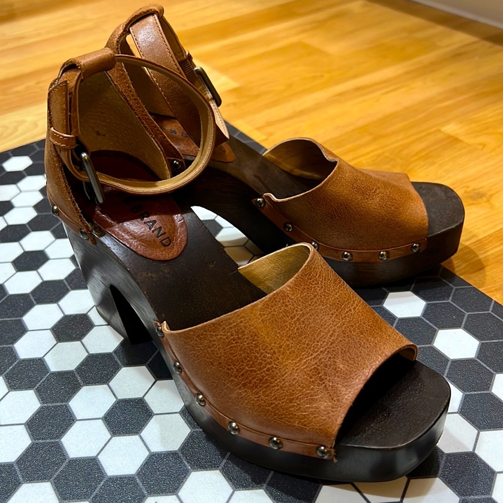 Lucky brand wood clog platform heels